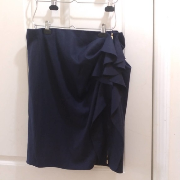Carolina Herrera Dresses & Skirts - Carolina Herrera blue pencil skirt 22", ruffle, sz 10 NWT
